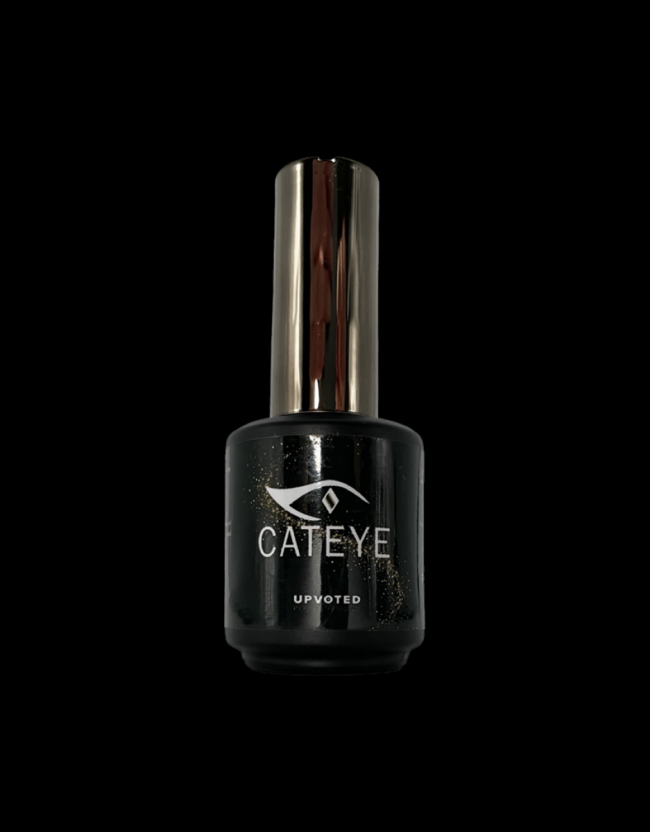 Upvoted Cateye - Maine Coon Upvoted Cateye - Maine Coon