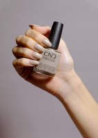 Vinylux Off The Wall