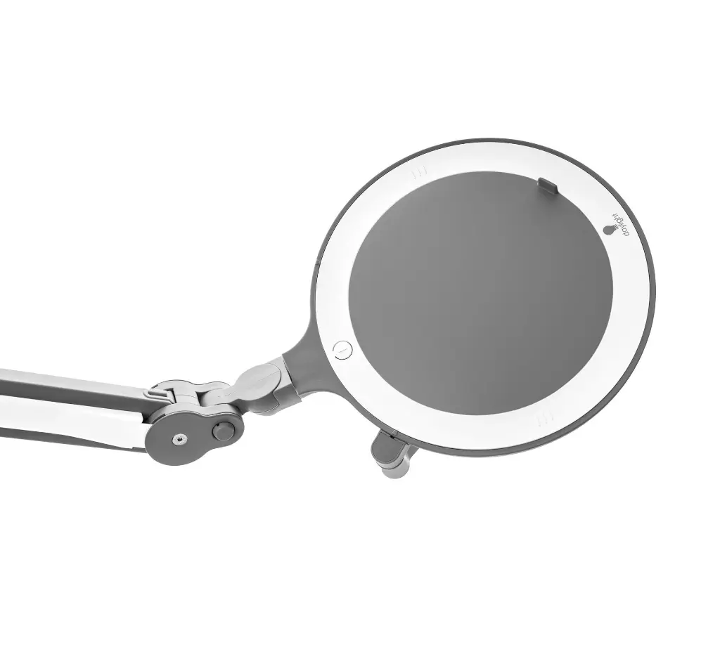 25100_IQ_Magnifier_LED_Lamp_-_Close-Up_-_white_bg.webp