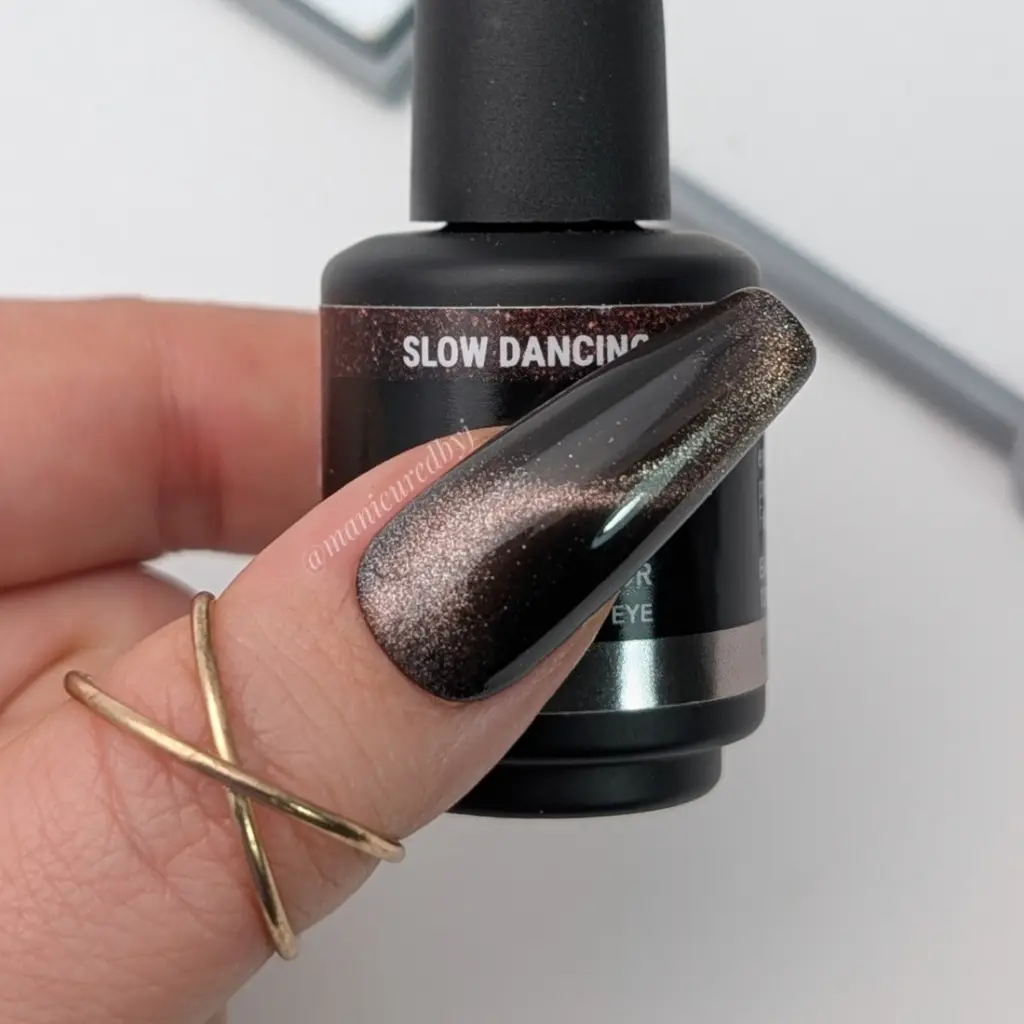 800T-SLOW-DANCING-CATEYE-BLACK-1100x1100.webp