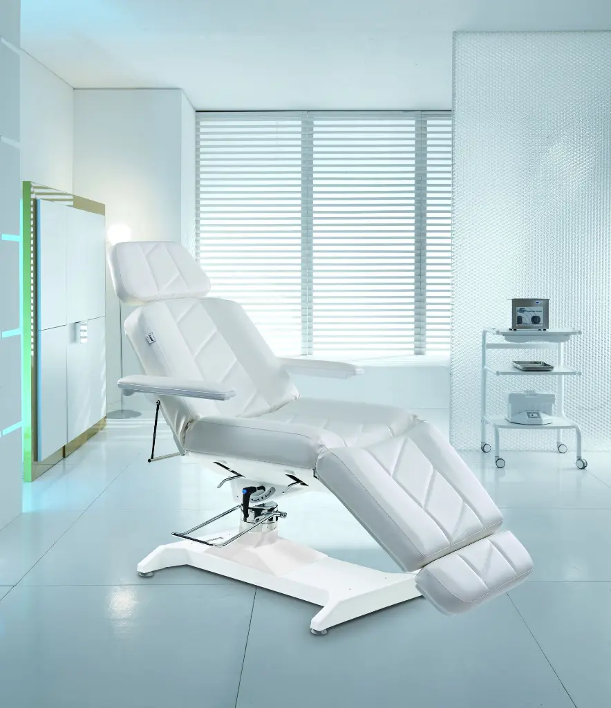 LEMI 2 BI-ZAK_Medicale Ambientato.webp