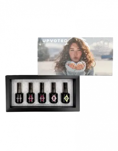 [10131000026] UPVOTED Polaroid Snow Memories Collection